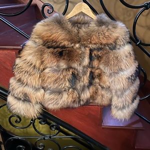 Real fox   fur coat very beautiful!! NEW! Never been worn.